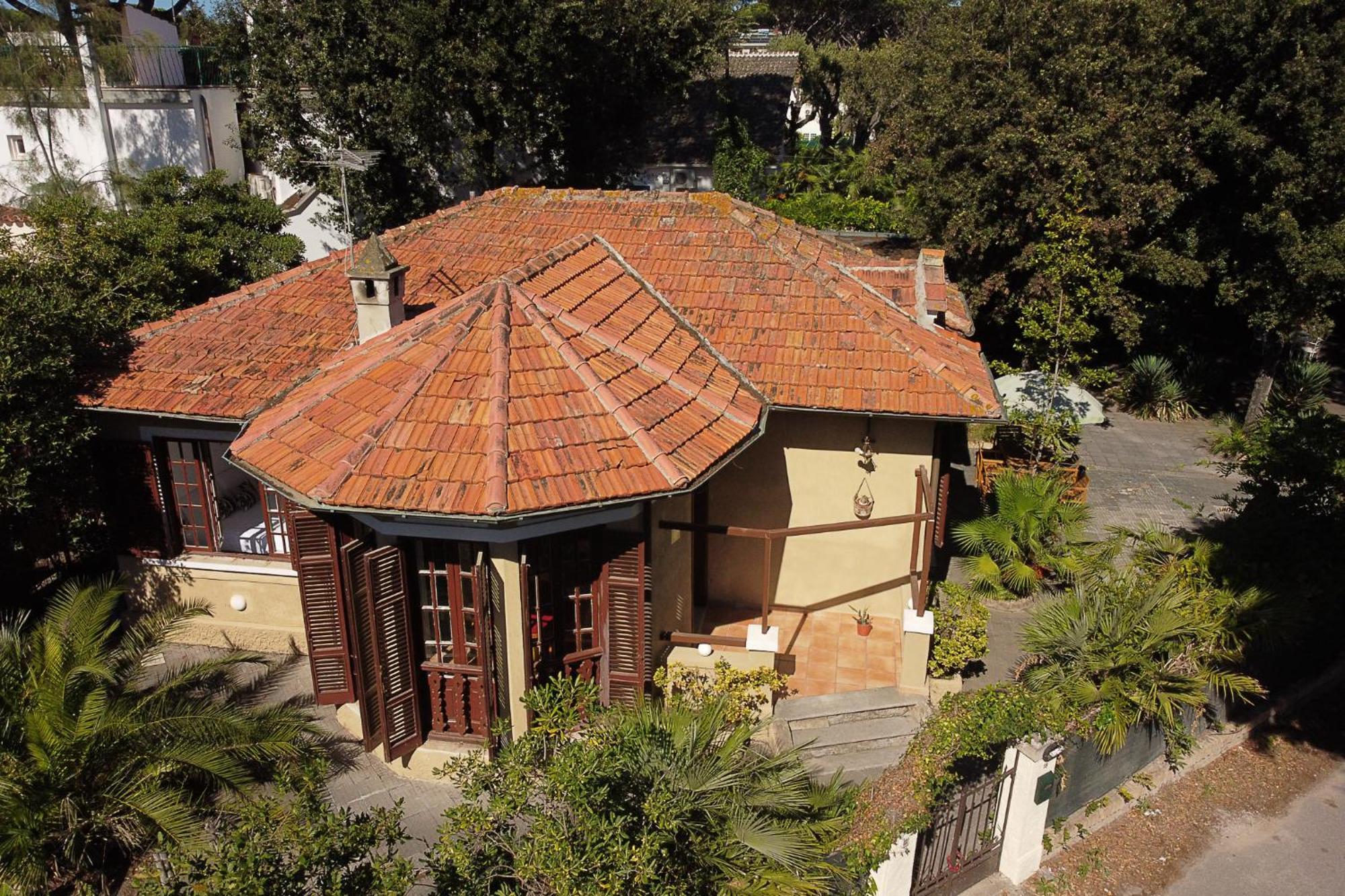 Exclusive Charming Villa - Free Parking 400 Mq Garden - Rome Airport - Roseto Villa Dream 프레제네 외부 사진