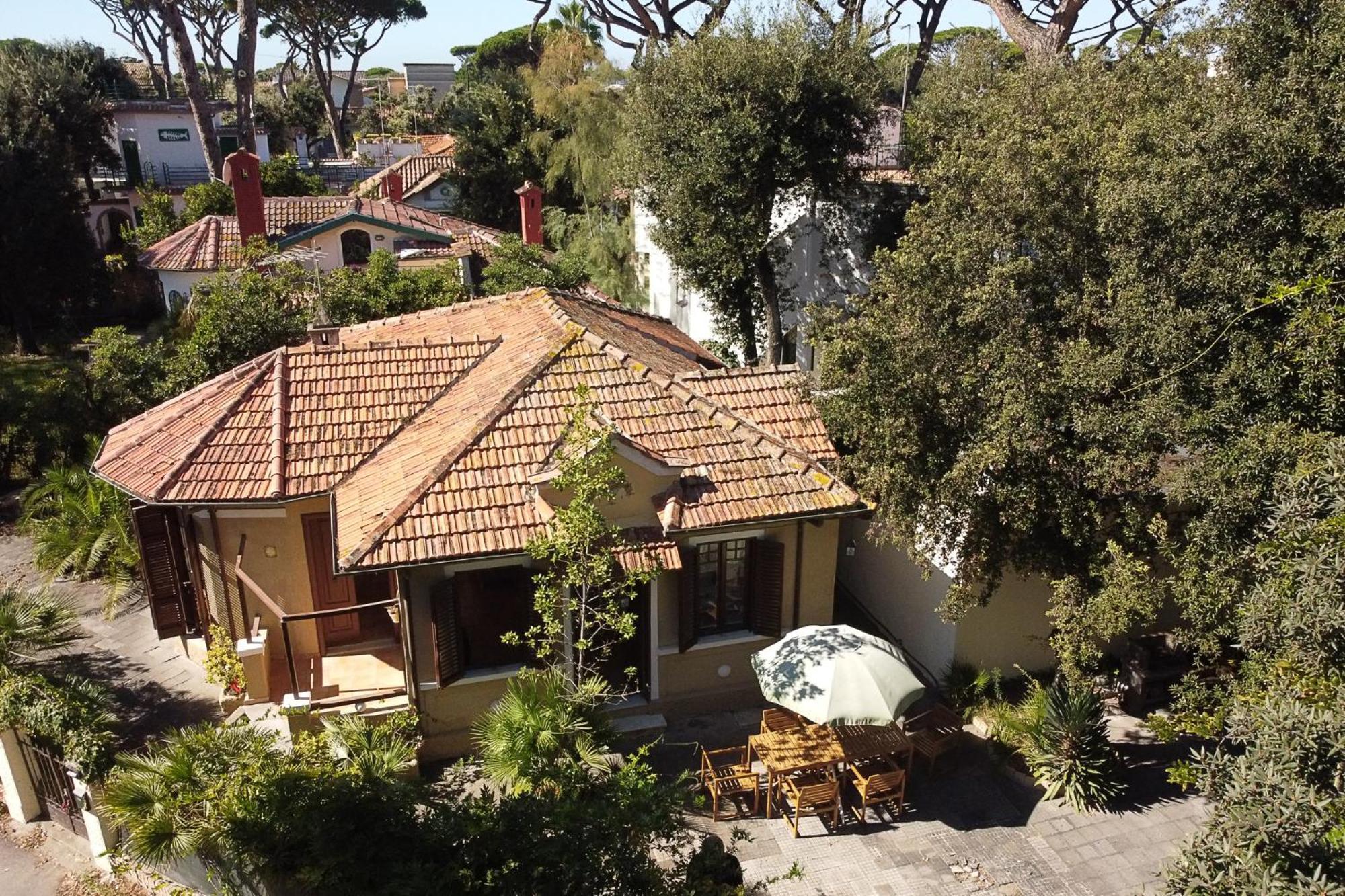 Exclusive Charming Villa - Free Parking 400 Mq Garden - Rome Airport - Roseto Villa Dream 프레제네 외부 사진